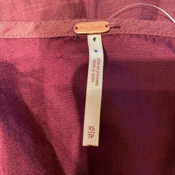 NEW Free People Weila Romper plum Floral Embroidered size XS - Picture 12 of 12